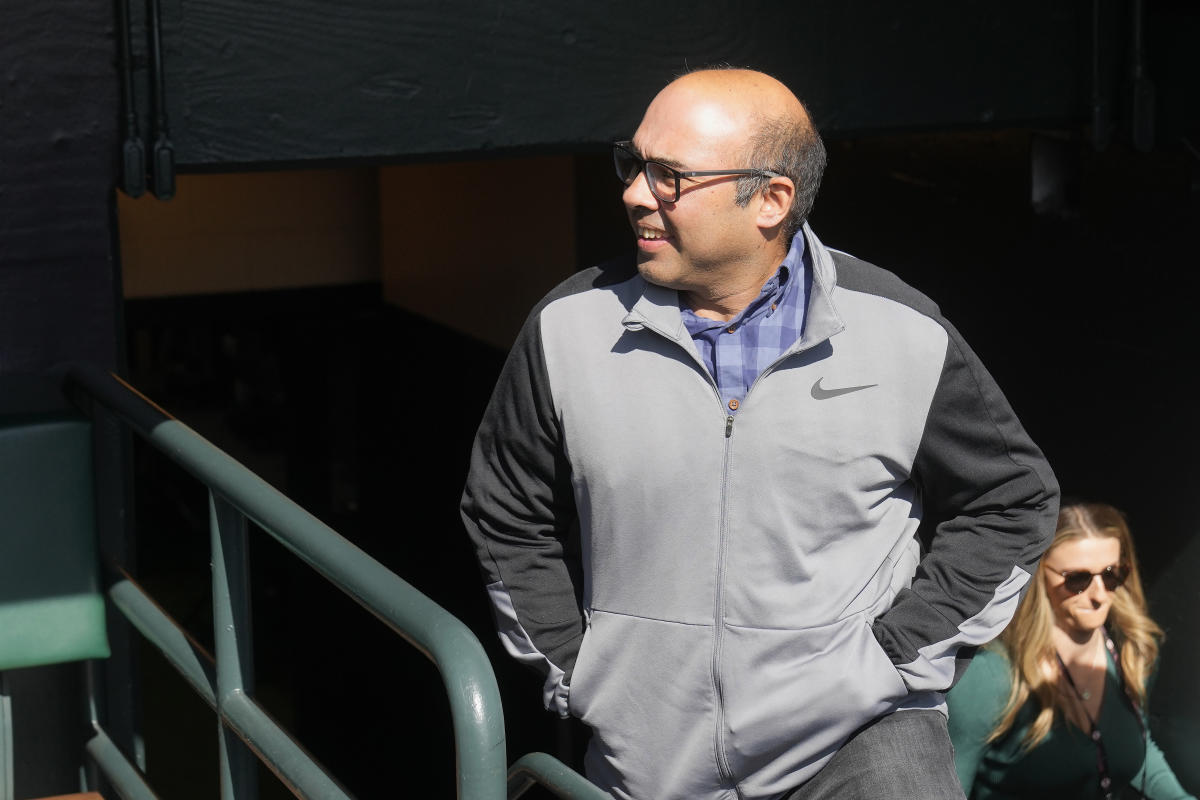 SF Giants likely to tender all arbitration-eligible players a contract for  2024