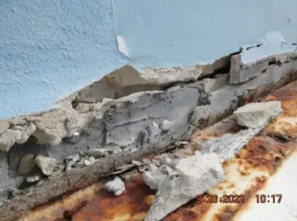 Spalling on the south side of the property (local10/Miami Building Department)
