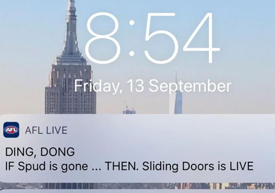 The AFL app's official notification, pictured here after the death of Danny Frawley.