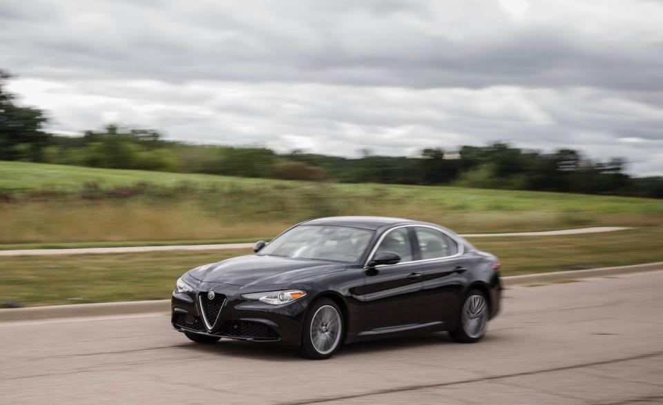 2017 Alfa Romeo Giulia 2.0T AWD