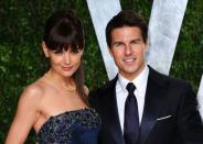 Katie Holmes und Tom Cruise - für eine kurze Zeit waren sie das Hollywood-Traumpaar Nummer eins. 2006 kam die gemeinsame Tochter Suri zur Welt, kurz darauf heirateten Cruise und Holmes in Italien. Die Zeremonie fand entsprechend der Scientology-Regularien statt, auch später wurde immer wieder darüber berichtet und spekuliert, wie Scientology vermeintlich die Ehe der Superstars beeinflusst. Das Paar trennte sich unter großem Getöse 2012. (Bild: Getty Images/Alberto E. Rodriguez)