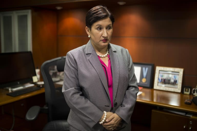 Guatemalan Attorney General Thelma Aldana speaks with journalists in Guatemala City on September 1, 2015