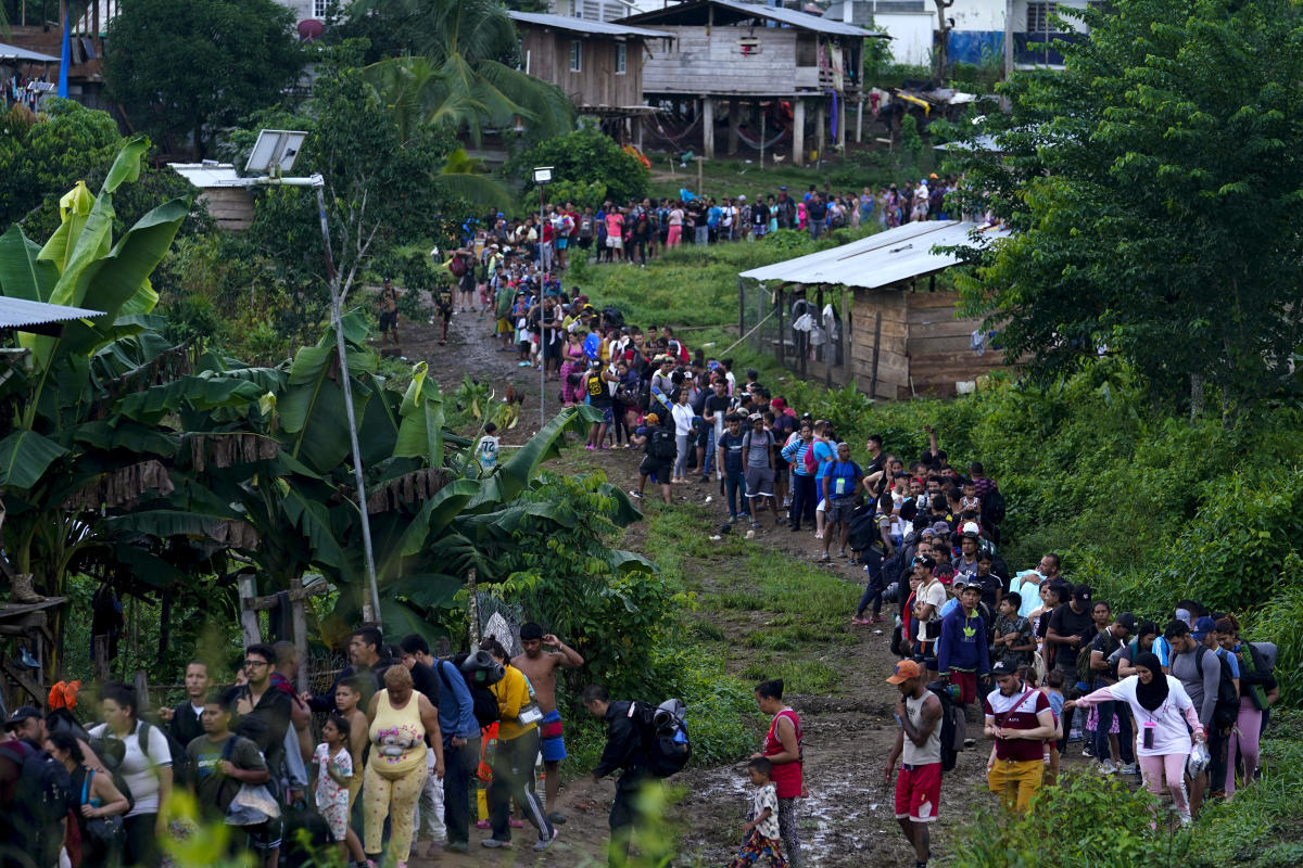 Panamá y Costa Rica acuerdan un plan para acelerar el tránsito de migrantes del Tapón del Darién