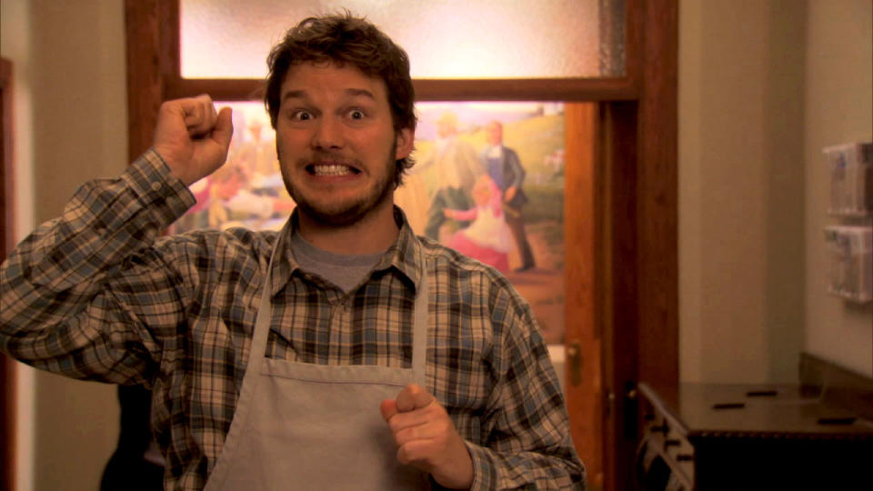 Chris Pratt remembers one of the best scenes in “Parks and Rec,” makes us miss the show even more