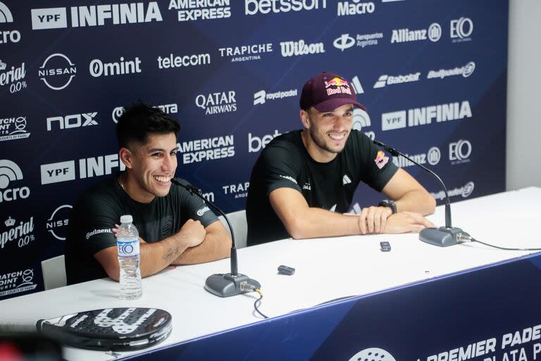 Federico Chingotto y Alejandro Galán, una pareja de padel unida también en la conferencia de prensa