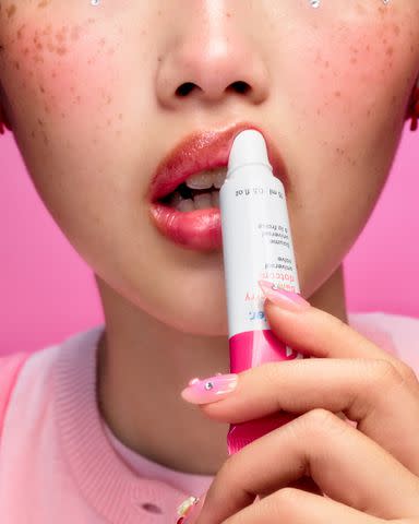 <p>Glossier</p>