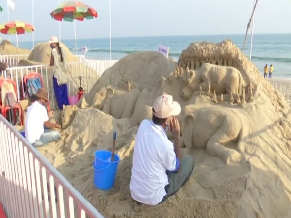 Sand artists at 12th International Sand Art Festival