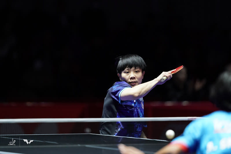 鄭怡靜拿下2點，中華仍以2比3不敵香港，無緣4強。（取自World Table Tennis，本屆世錦賽2/21比賽照）