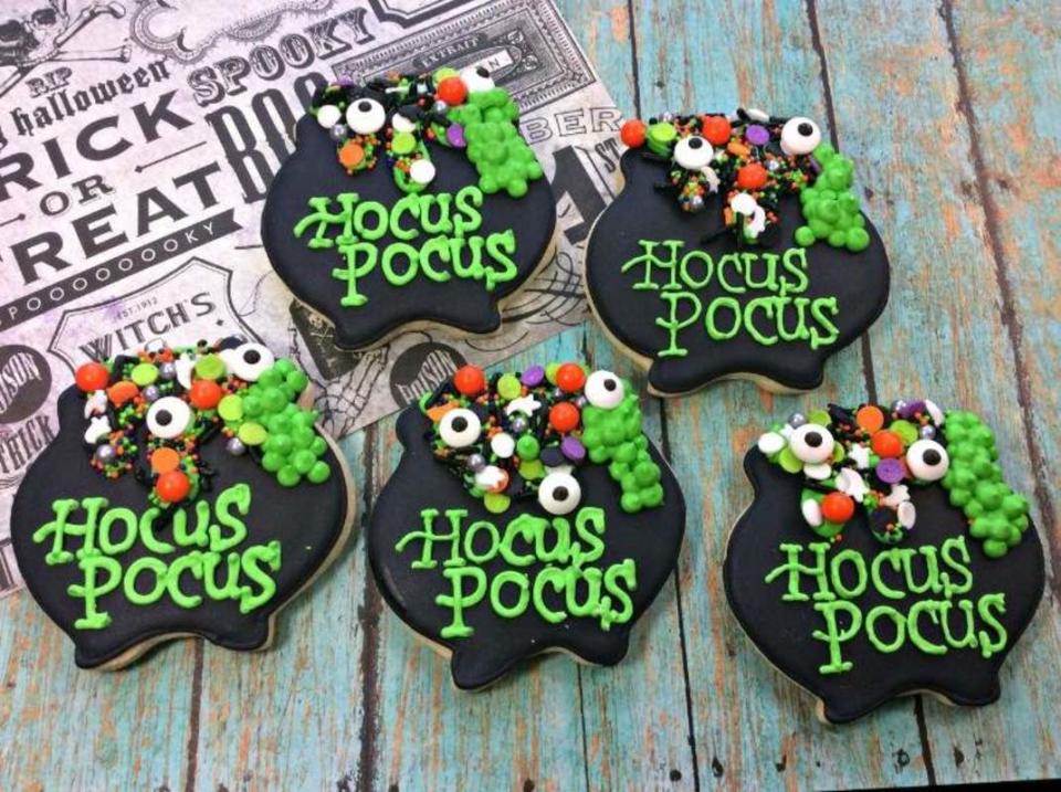 <p>The Awesome Muse</p><p><strong>Get the recipe: <a href="https://theawesomemuse.com/hocus-pocus-potion-sugar-cookies/" rel="nofollow noopener" target="_blank" data-ylk="slk:Hocus Pocus Potion Sugar Cookies;elm:context_link;itc:0;sec:content-canvas" class="link ">Hocus Pocus Potion Sugar Cookies</a></strong></p>