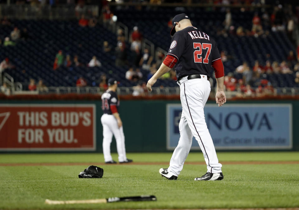 Shawn Kelley reportedly got into it with Nats GM Mike Rizzo after his glove-throwing incident. (AP Photo)