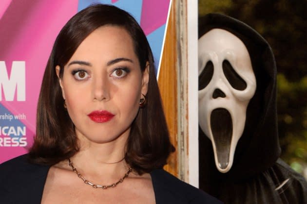Aubrey Plaza Gave The Cringiest Interview At The 2023 Met Gala & It's Not  What It Looks Like - Narcity