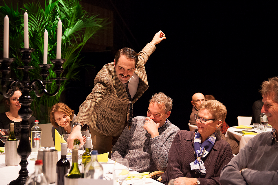  (Faulty Towers The Dining Experience)