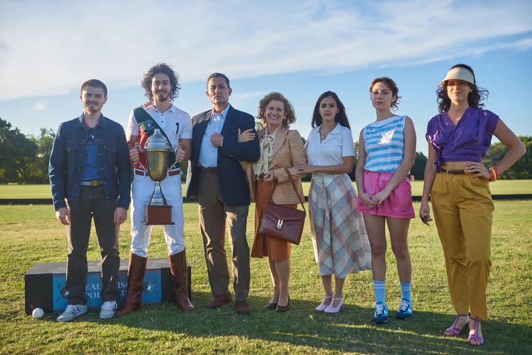 Los Greco en un campo de polo