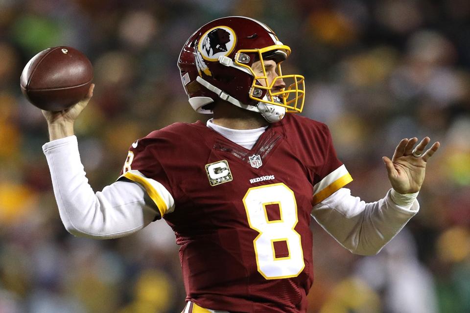 LANDOVER, MD - NOVEMBER 20: Quarterback Kirk Cousins #8 of the Washington Redskins passes the ball against the Green Bay Packers in the fourth quarter at FedExField on November 20, 2016 in Landover, Maryland. (Photo by Patrick Smith/Getty Images)