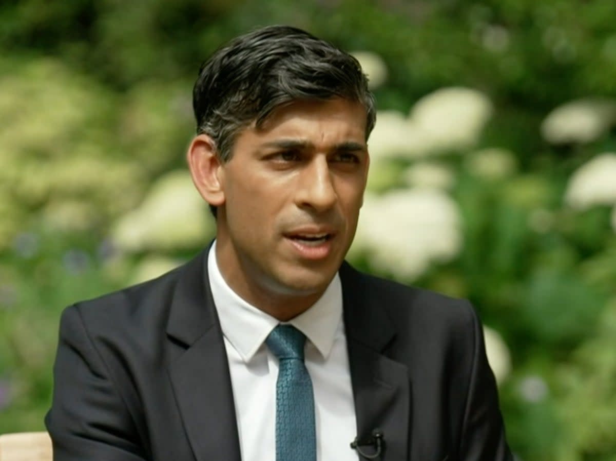 Rishi Sunak offered support to Andrew Bailey during BBC interview (BBC)