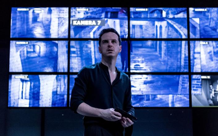 Andrew Scott in Hamlet in 2017 at the Almeida Theater - Manuel Harlan