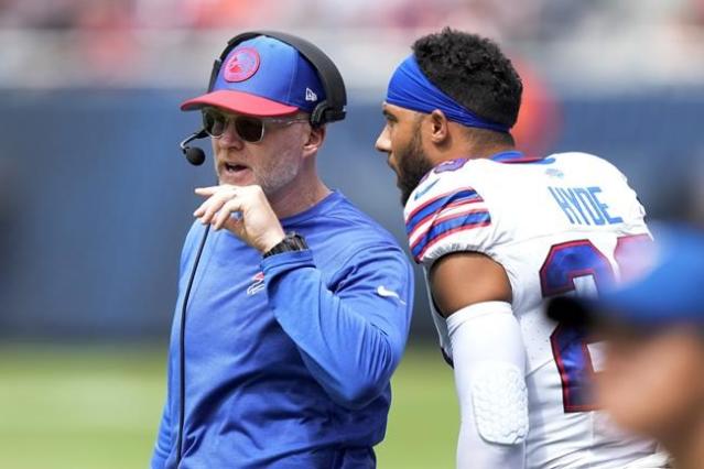 Bills coach Sean McDermott praised for leadership during Damar