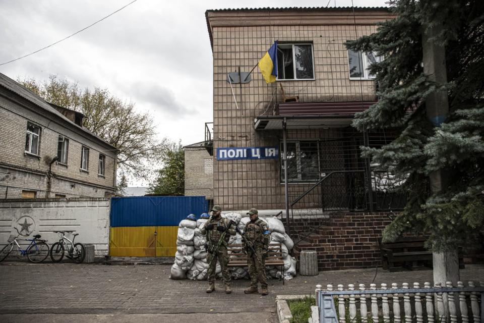 <div class="inline-image__caption"><p>Ukrainian security forces on patrol after Russian forces withdrew from the city of Lyman in the Donetsk region, Ukraine, on Oct. 5, 2022.</p></div> <div class="inline-image__credit">Metin Aktas/Anadolu Agency via Getty</div>