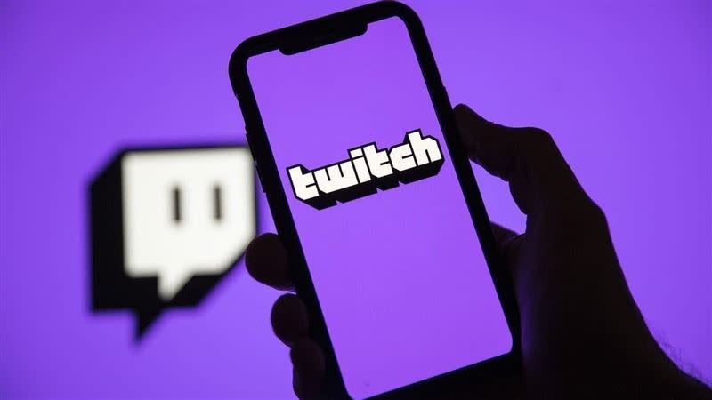 Twitch在撤出韓國前幾天遭到韓國通訊傳播委員會開罰千萬台幣。（圖／翻攝自Twitch）