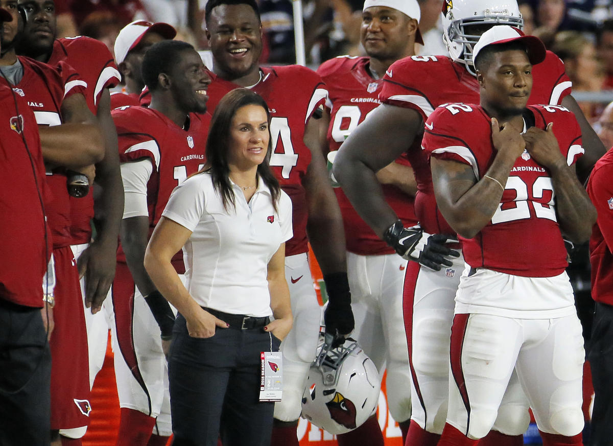 NFL's first female coach Jen Welter cold-called the Cardinals