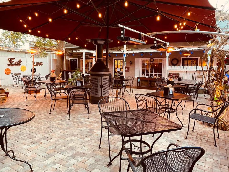 The outside dining area at A Lowcountry Backyard on Hilton Head.