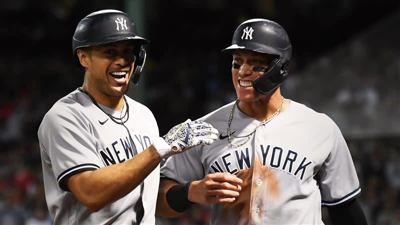 史坦頓（Giancarlo Stanton）連3場開轟，洋基橫掃紅襪。（圖／翻攝自洋基推特）