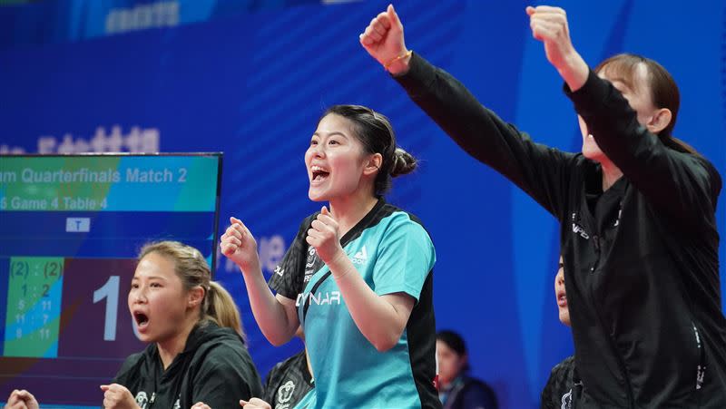 台灣桌球女團3：2險勝泰國晉級四強。（圖／大專體總提供）