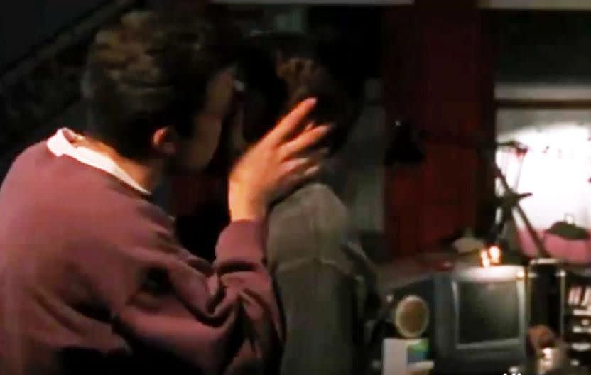 Ben kissed co-star Jason Lee in 1997 film Chasing Amy. Source: Miramax