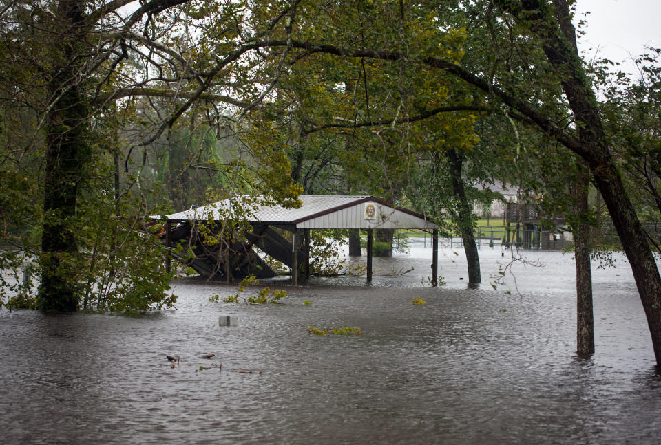 EN IMAGES – La tempête Florence frappe les Etats-Unis