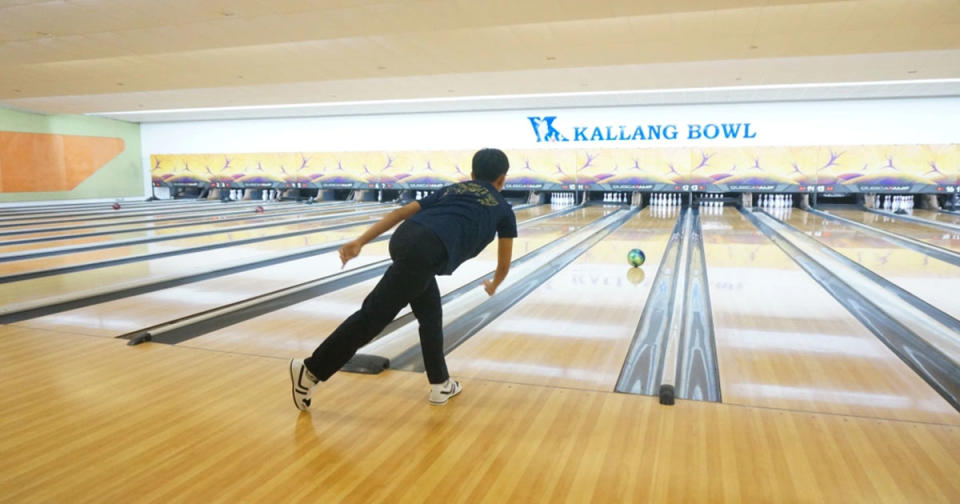 Bowling alley - Kallang Bowl