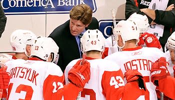 Players say bench boss Mike Babcock doesn't yell as much as he did at one time. (Norm Hall/Getty Images)