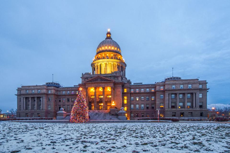 Idaho: Idaho State Capitol Christmas Tree