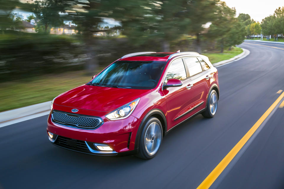 This undated photo provided by Kia shows the 2019 Kia Niro, a hybrid compact SUV with an EPA-estimated 50 mpg in mixed driving. (Bruce Benedict/Kia Motors America via AP)