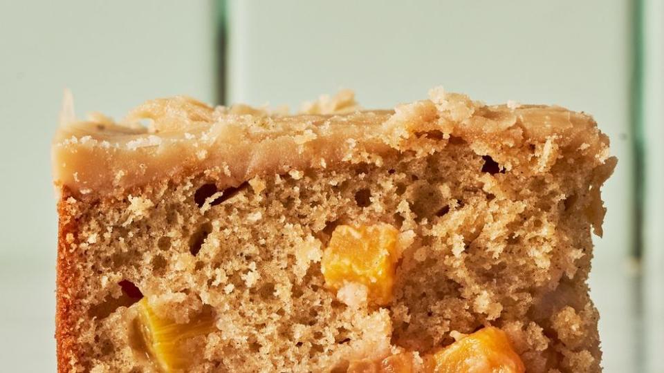 brown sugar peach cake