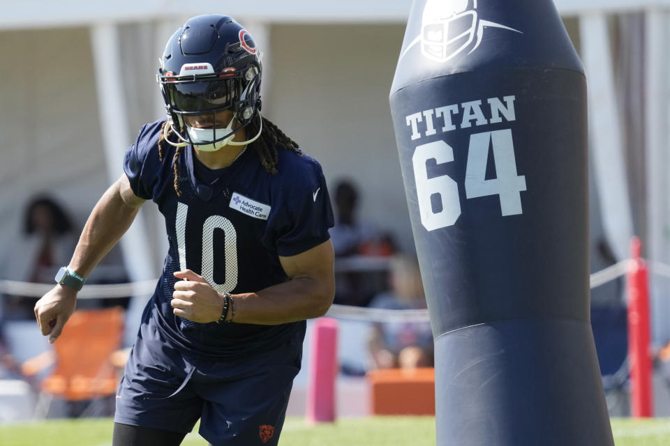 Chicago Bears wide receiver Chase Claypool works on the field at the NFL football team’s training camp in Lake Forest, Ill., Thursday, July 27, 2023. (AP Photo/Nam Y. Huh) ORG XMIT: ILNH117