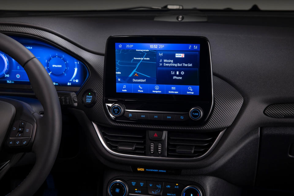 2021_FORD_FIESTA_STUDIO_INTERIOR_17.jpg