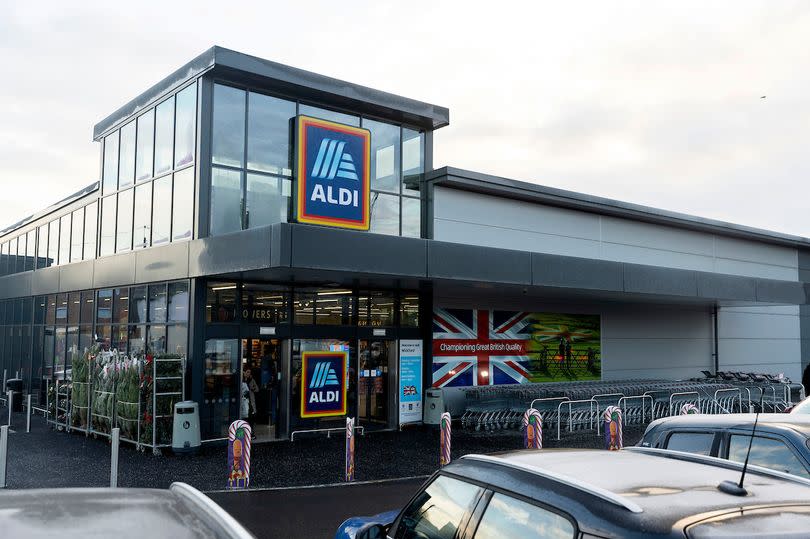 Store Opening
Aldi Wickford
The Broadway
Wickford
SS11 7AJ

ParalympicsGB Athlete: Gemma Prescott 

Store Manager:
Caroline McElvenny

Marcus 
Amelia 
Marc 
Lauren
Teen 
Harry 

Team



Clifford estlea 1st in store - glasses 
Richard Williams 2nd - beaney hat 

Margaret phillips - brown jacket 1st to get super 6

Samantha philpot 
Andrew philpot 

Rhianna Whitwell - glasses Asian looking 

Richard Clifford and Gemma 

Emily at till Aldi staff 



Super 6 bags 

Tracey Paton 
Natalie Clapham
Clifford estlea - first customer 

Couple - Karen Atkinson and tony Atkinson 

Altar Hussain 
Margaret phillips ( brown jacket ) super 6 bag and at till  

Vickicouchman.com
 vickicouchman@gmail.com
07957226911


Vickicouchman.com
 vickicouchman@gmail.com
07957226911