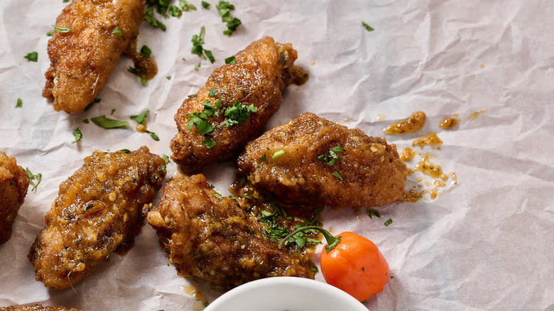 jamaican jerk wings on table