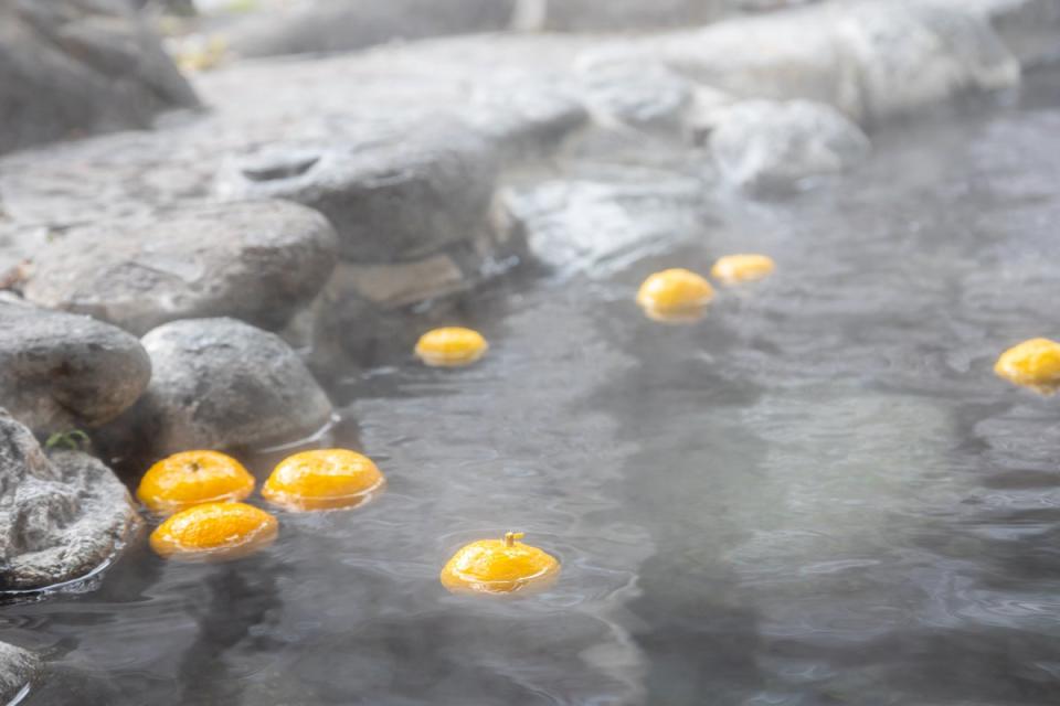 Citrus fruits in onsen can have added health benefits (Gabrielle Doman)
