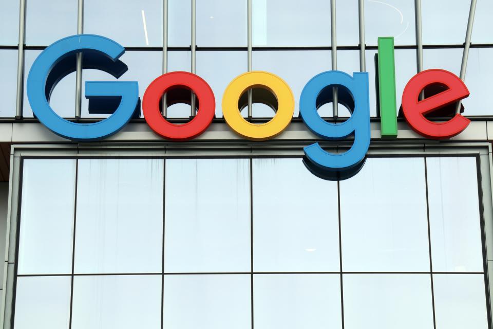 SEATTLE, UNITED STATES - 2021/04/27: The Google logo seen at the entrance to Google Cloud campus in Seattle.  Google, a division of Alphabet, announced its quarterly earnings 27th Apr 2021. (Photo by Toby Scott/SOPA Images/LightRocket via Getty Images)