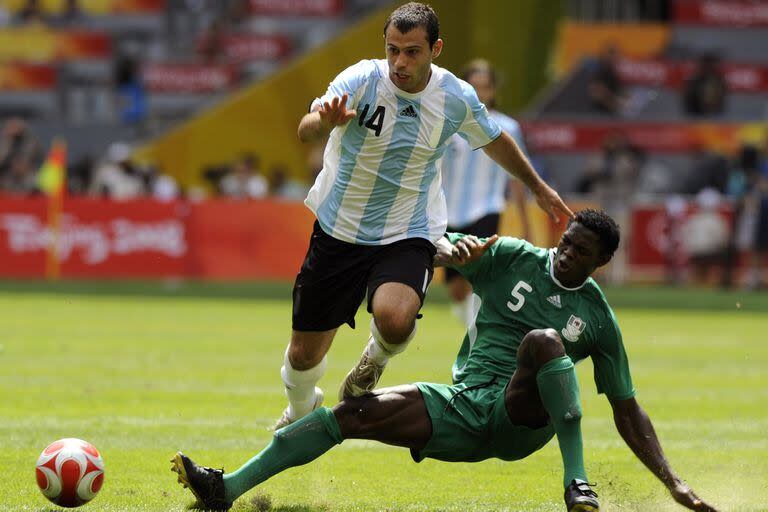 Javier Mascherano frente a Nigeria, en la final olímpica de fútbol en Beijing 2008