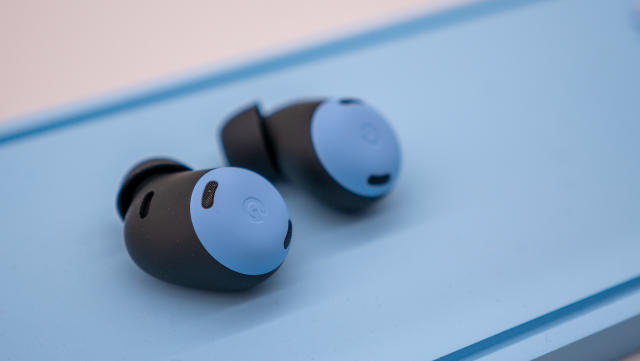 Pixel Buds Pro update will bring AirPods-like conversation detection and  listening stats