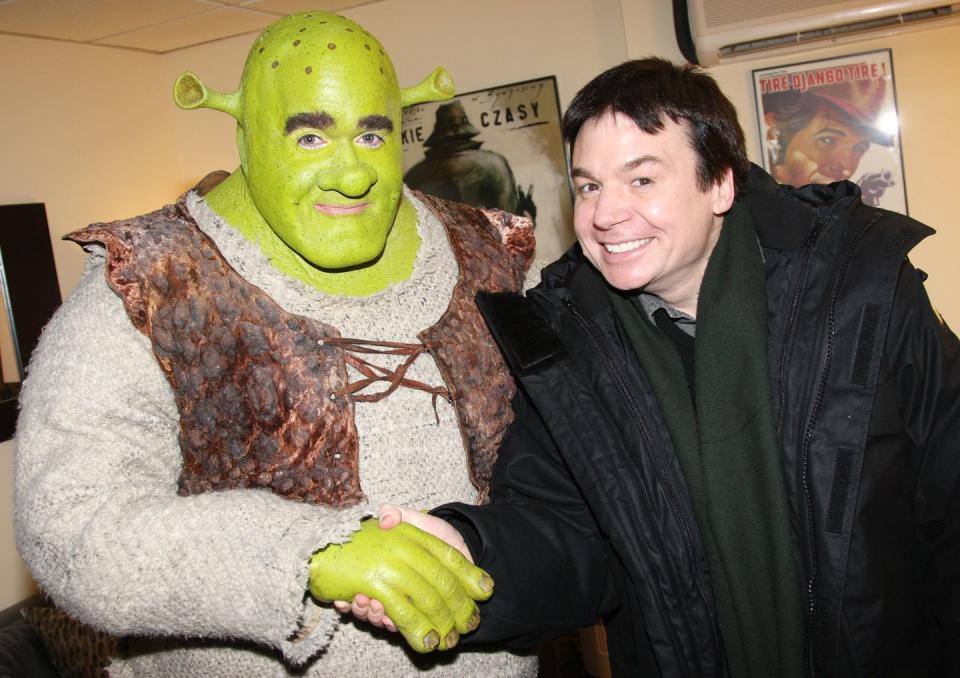 mike meyers visits shrek the musical on broadway