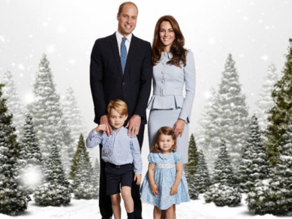 Photoshop-Battle: Twitter-Nutzer haben ihren Spaß mit der Weihnachtskarte der Royals