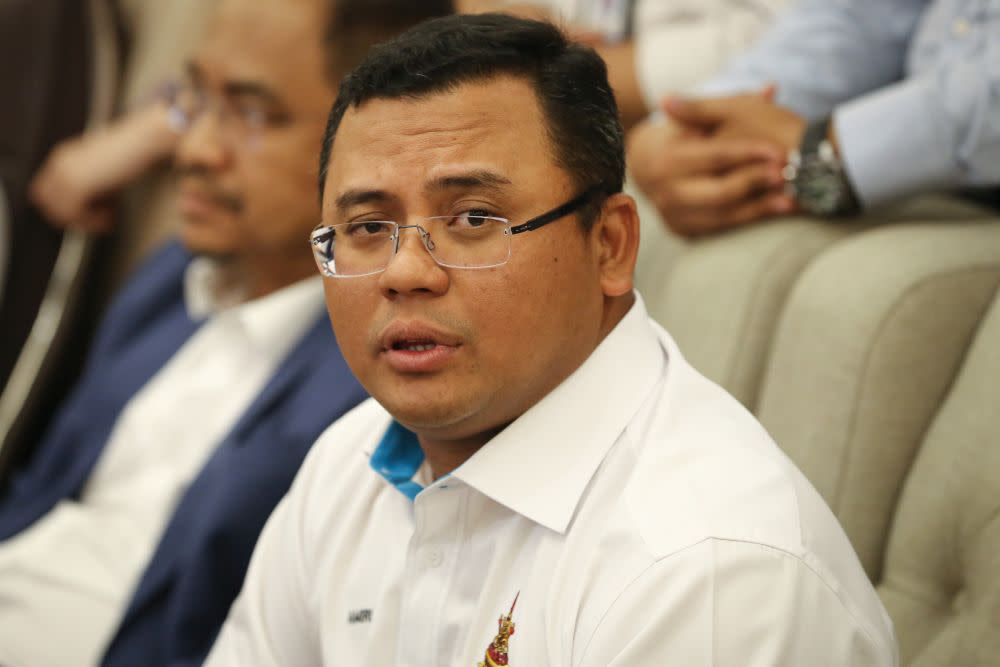 Selangor is governed by Pakatan Harapan, with Datuk Seri Amirudin Shari (pic) from PKR, a party where its president Datuk Seri Anwar Ibrahim had previously labelled those who supported Azmin as traitors of the party.  — Picture by Yusof Mat Isa