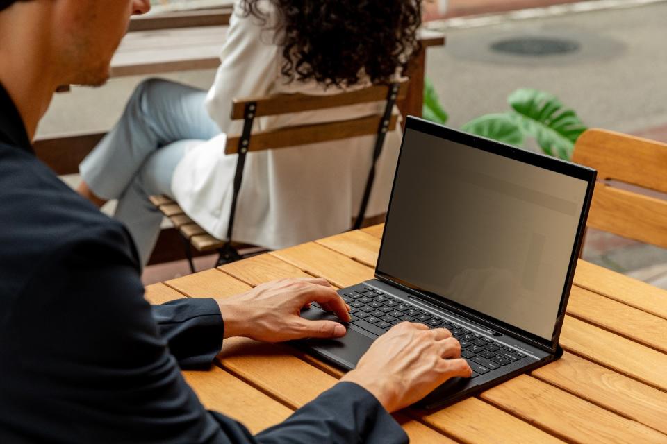 HP Elite Folio at CES 2021