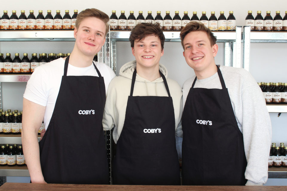 Die drei Gründer: Martin Emmrich, Bruno Stein und Maximilian Buder.  - Copyright: Coby's