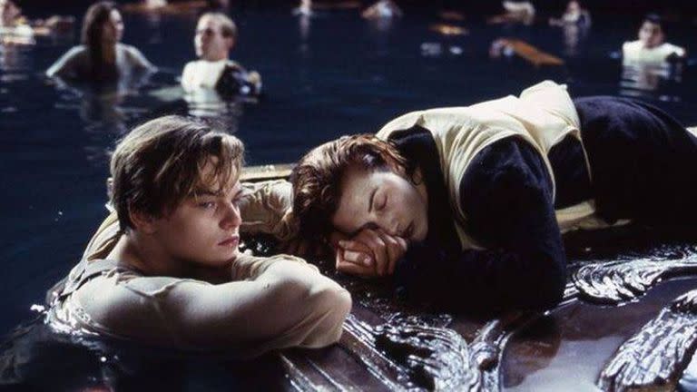 Kate Winslet y Leonardo DiCaprio en "Titanic" de 1997