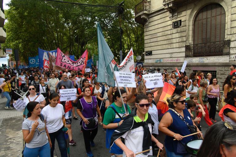 Docentes de todo el país y todos los niveles harán un paro escolar el próximo 23 de mayo