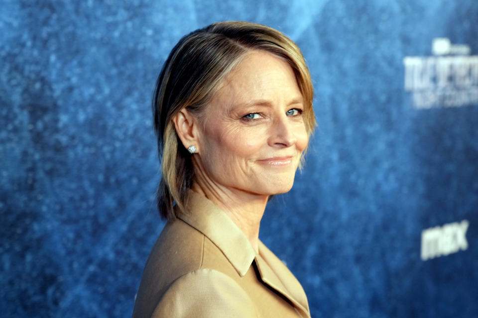 HOLLYWOOD, CALIFORNIA - JANUARY 09: Jodie Foster attends 